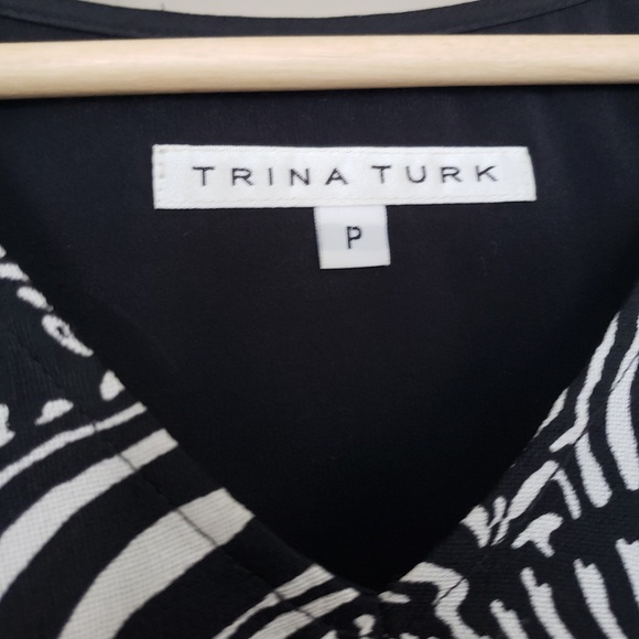 100% silk Trina Turk top - Picture 2 of 4